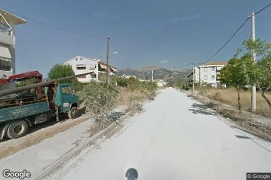 Företagslokaler för uthyrning i Patras – Foto från Google Street View