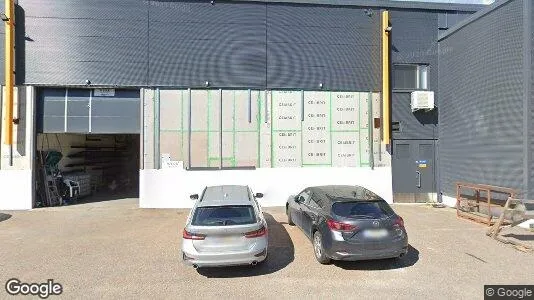 Office spaces for rent i Espoo - Photo from Google Street View