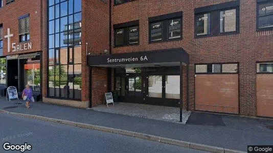 Bedrijfsruimtes te huur i Ski - Foto uit Google Street View