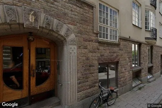 Kantorruimte te huur i Location is not specified - Foto uit Google Street View