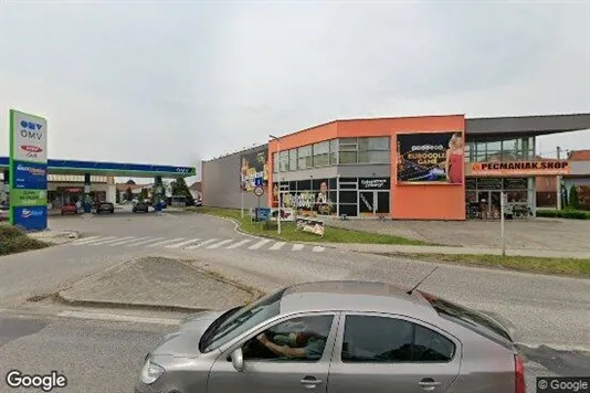 Gewerbeflächen zur Miete i Nové Zámky – Foto von Google Street View