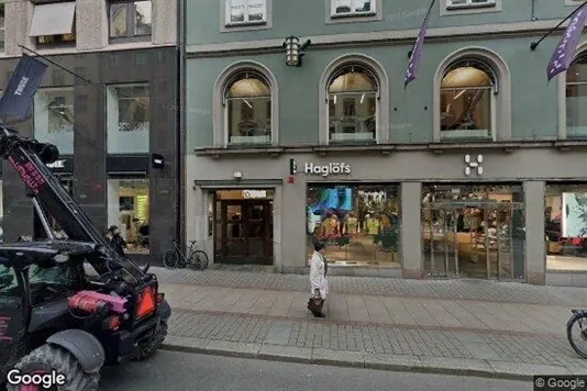 Kantorruimte te huur i Location is not specified - Foto uit Google Street View