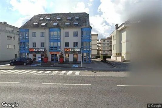 Gewerbeflächen zur Miete i Strassen – Foto von Google Street View