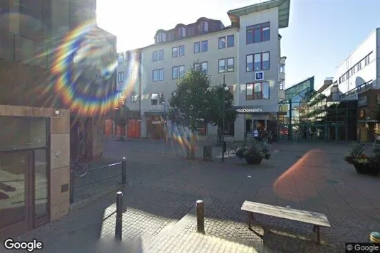 Werkstätte zur Miete i Skövde – Foto von Google Street View