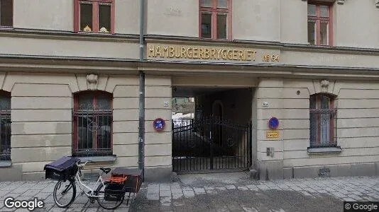 Kantorruimte te huur i Location is not specified - Foto uit Google Street View