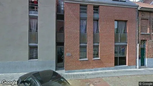 Bedrijfsruimtes te huur i Aat - Foto uit Google Street View