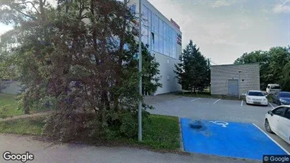 Office spaces for rent in Rae - Photo from Google Street View