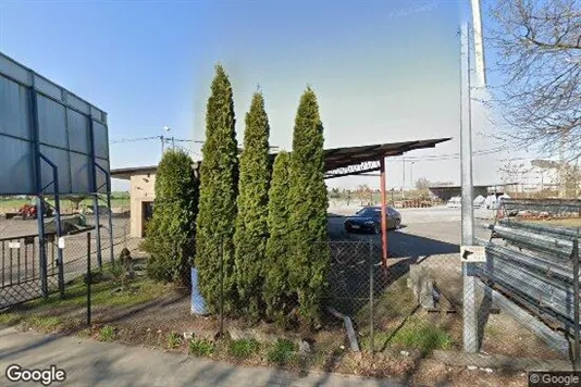 Gewerbeflächen zur Miete i Toruński – Foto von Google Street View