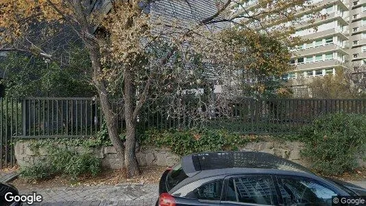 Bedrijfsruimtes te huur i Madrid Ciudad Lineal - Foto uit Google Street View