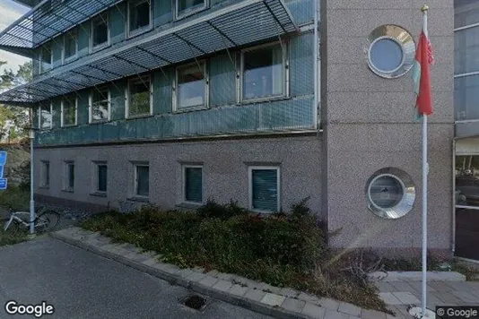 Gewerbeflächen zur Miete i Nacka – Foto von Google Street View