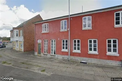 Bedrijfsruimtes te koop in Østbirk - Foto uit Google Street View
