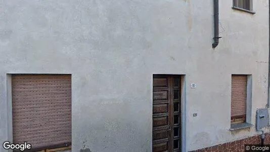 Bedrijfsruimtes te huur i Bernate Ticino - Foto uit Google Street View