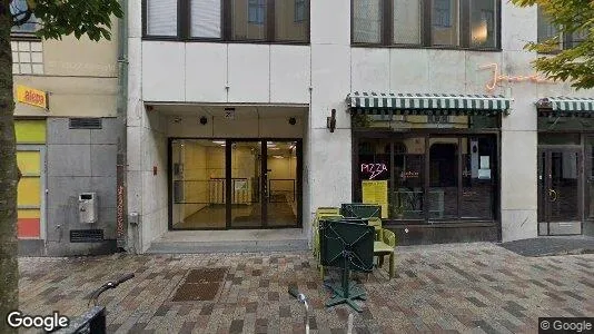 Commercial properties for rent i Helsinki Eteläinen - Photo from Google Street View