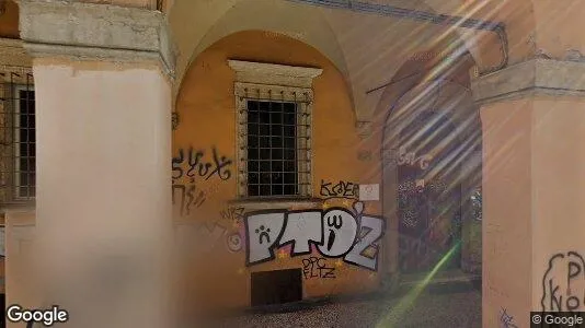 Bedrijfsruimtes te huur i Bologna - Foto uit Google Street View