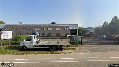 Magazijnen te huur in Olen - Foto uit Google Street View