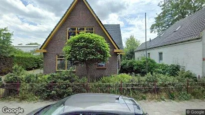 Bedrijfsruimtes te koop in Hoogezand-Sappemeer - Foto uit Google Street View