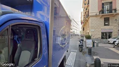 Bedrijfsruimtes te huur in Napels Municipalità 1 - Foto uit Google Street View