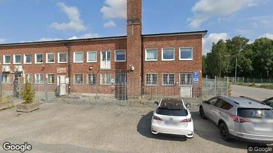Werkstätte zur Miete i Huddinge – Foto von Google Street View