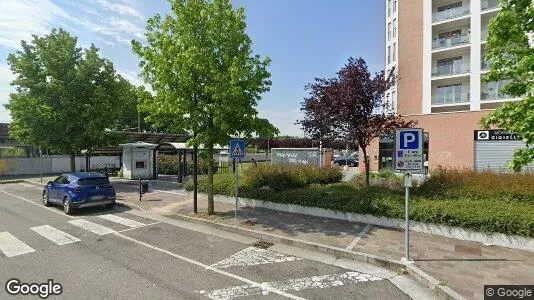 Gewerbeflächen zur Miete i Pregnana Milanese – Foto von Google Street View