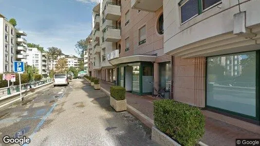 Magazijnen te huur i Genève EAUX-VIVES - Foto uit Google Street View