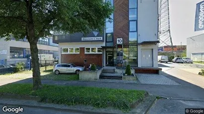 Kantorruimte te huur in Stuttgart Untertürkheim - Foto uit Google Street View