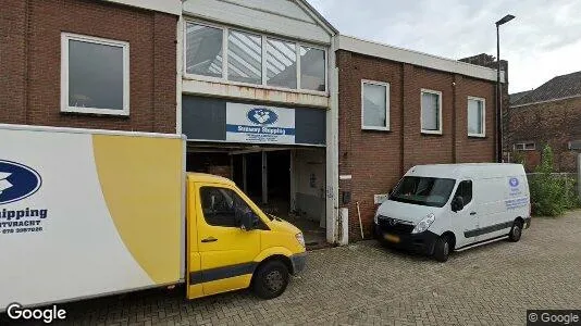 Bedrijfsruimtes te huur i Vlaardingen - Foto uit Google Street View