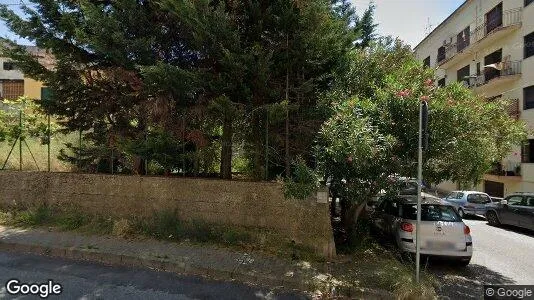 Lager zur Miete i Catanzaro – Foto von Google Street View