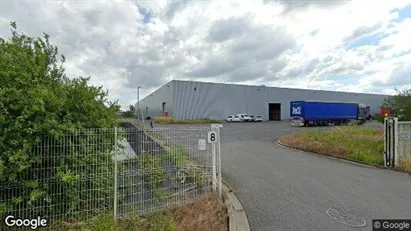 Warehouses for rent in Aat - Photo from Google Street View