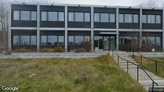 Büros zur Miete i Upplands Väsby – Foto von Google Street View