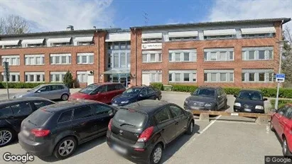 Bedrijfsruimtes te huur in Täby - Foto uit Google Street View