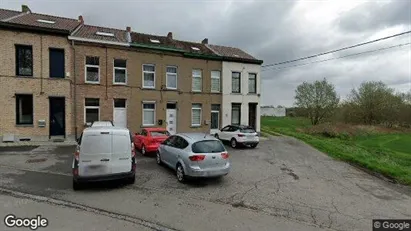 Magazijnen te huur in Manage - Foto uit Google Street View
