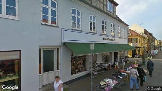 Praktijkruimtes te huur i Frederiksværk - Foto uit Google Street View