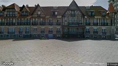 Commercial properties for rent in Nieuwpoort - Photo from Google Street View