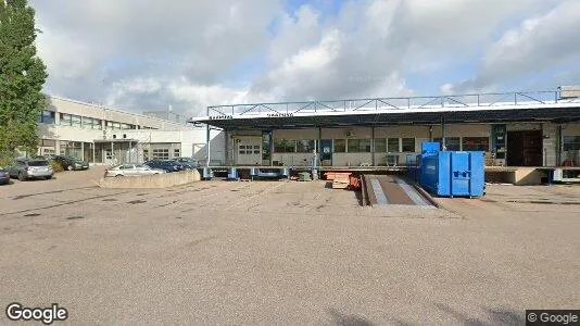 Lager zur Miete i Espoo – Foto von Google Street View