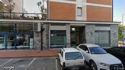 Kontorslokaler till salu i Albenga – Foto från Google Street View