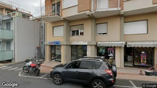 Magazijnen te koop i Diano Marina - Foto uit Google Street View