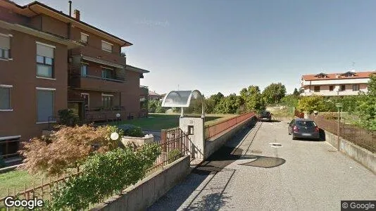 Office spaces for sale i Trezzano Rosa - Photo from Google Street View