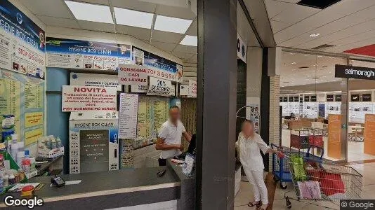 Lager zum Kauf i Cernusco sul Naviglio – Foto von Google Street View