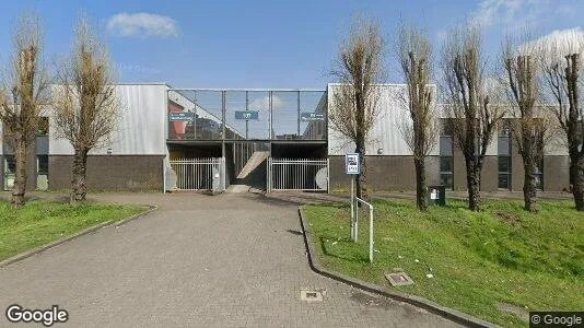 Gewerbeflächen zum Kauf i Amsterdam Westpoort – Foto von Google Street View