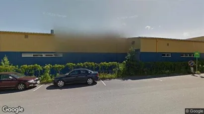 Bedrijfsruimtes te koop in Rae - Foto uit Google Street View