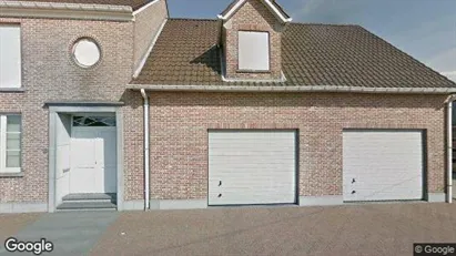 Bedrijfsruimtes te koop in Nieuwerkerken - Foto uit Google Street View