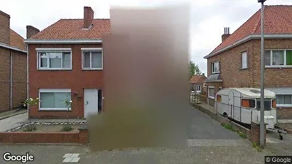 Verkstedhaller til salgs i Brugge – Bilde fra Google Street View