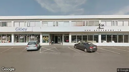 Lagerlokaler till salu i Reykjavík Háaleiti – Foto från Google Street View