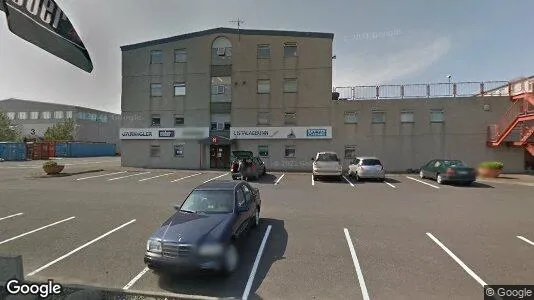 Büros zum Kauf i Reykjavík Laugardalur – Foto von Google Street View