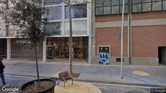 Bedrijfsruimtes te huur i Location is not specified - Foto uit Google Street View