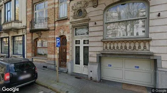 Commercial properties for sale i Brussels Schaarbeek - Photo from Google Street View