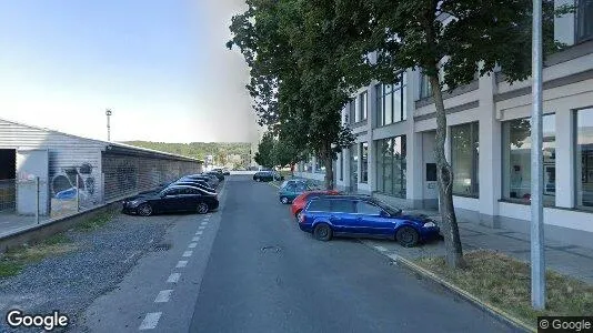 Bedrijfsruimtes te huur i Praag 4 - Foto uit Google Street View