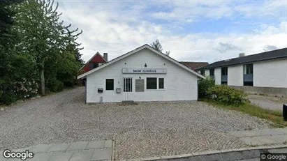 Clinics for rent in Beder - Photo from Google Street View