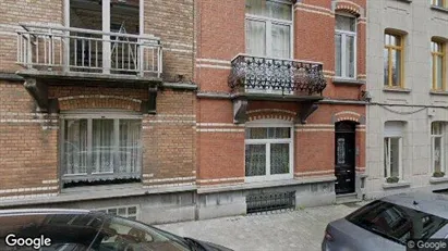 Bedrijfsruimtes te koop in Brussel Schaarbeek - Foto uit Google Street View