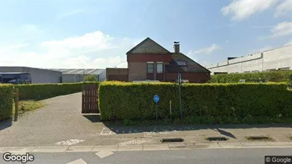 Bedrijfsruimtes te huur in Beveren - Foto uit Google Street View